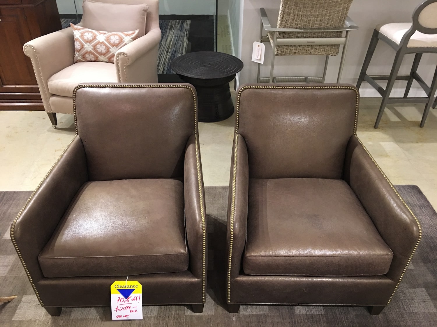 LEE Leather Chairs American Eye